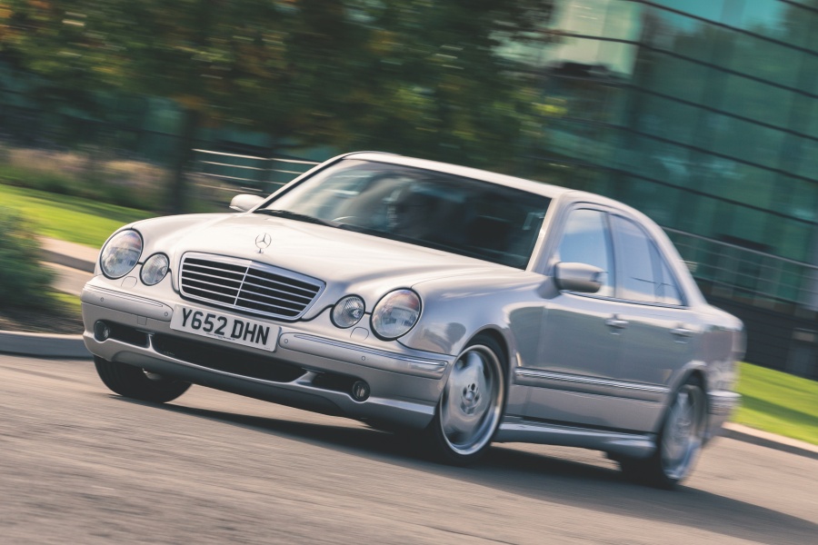 メルセデス・ベンツ E55 AMG(W210/1998〜2002年/英国仕様)