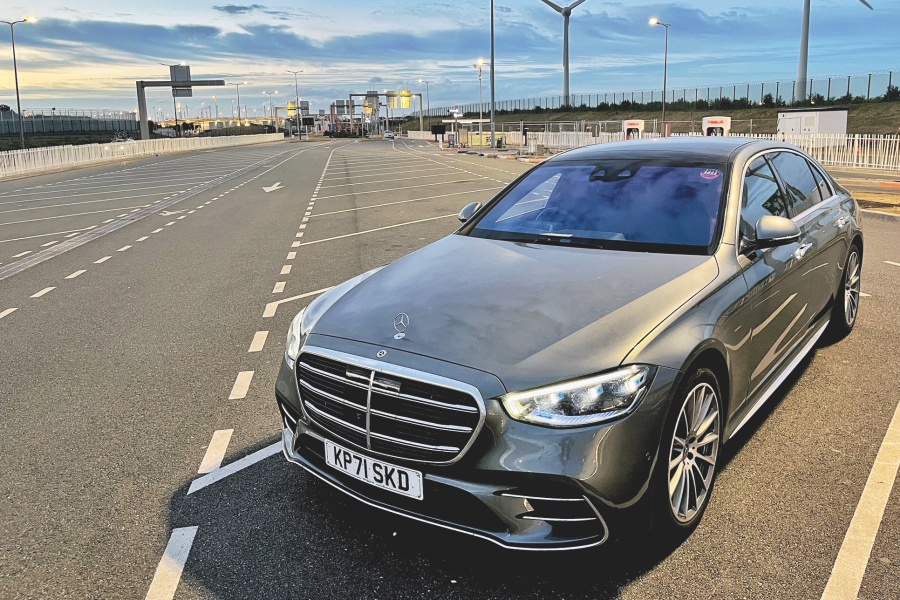 メルセデス・ベンツSクラス S 580e L AMGライン・プレミアム・プラス・エグゼクティブ（英国仕様）