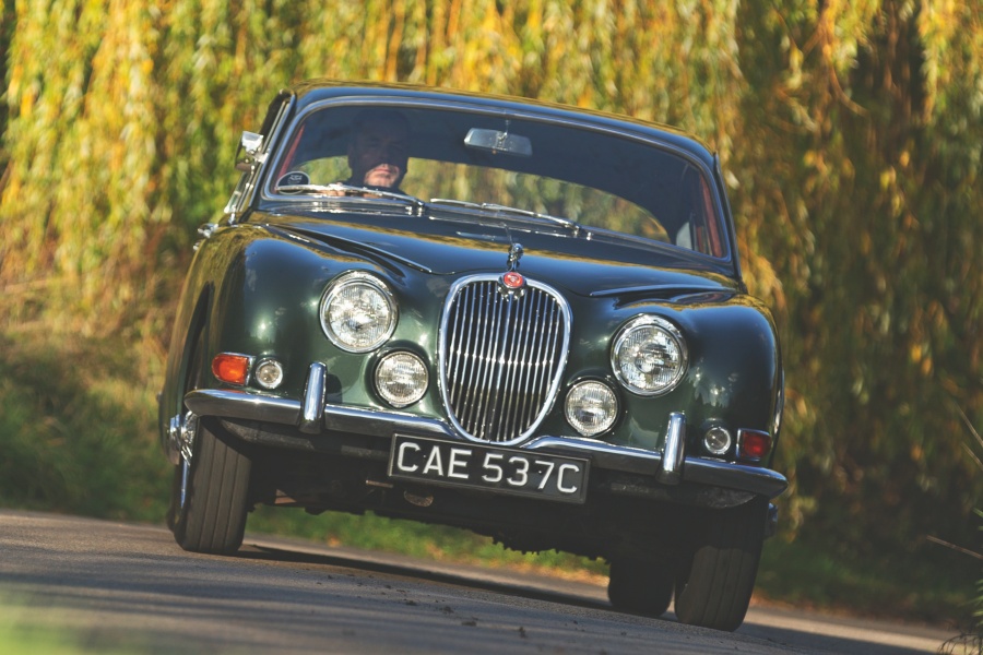 ジャガーSタイプ 3.4（1963〜1968年／英国仕様）