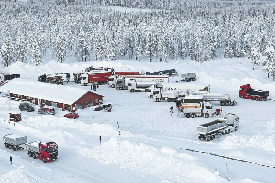 ノルウェーに用意されたスカニアの冬季開発テストコース
