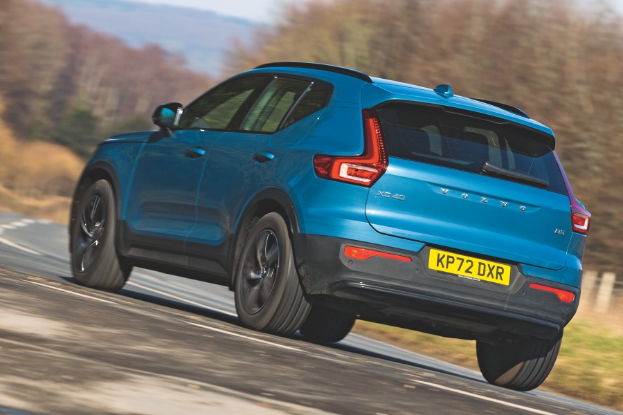 ボルボXC40 B3(英国仕様)