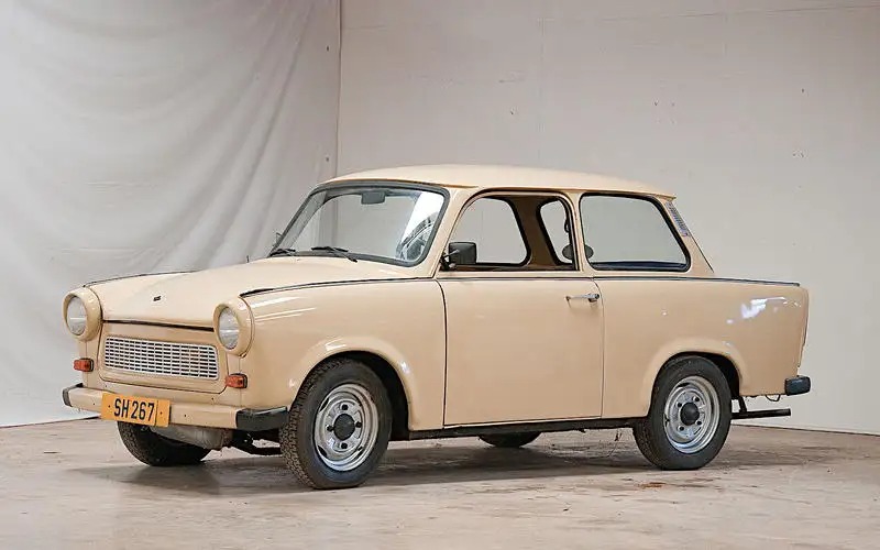 トラバントP601