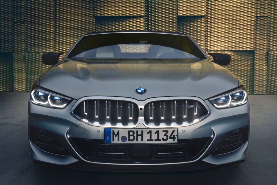BMW 8シリーズ・カブリオレ(欧州仕様)