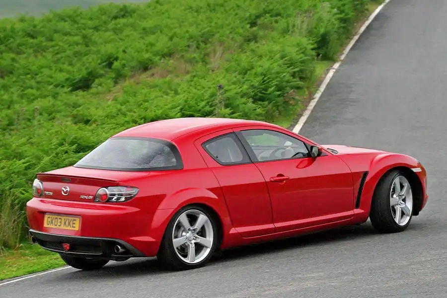 マツダRX-8（2003〜2012年／英国仕様）