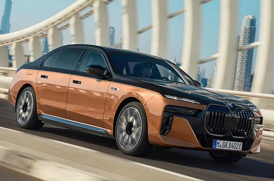 BMW i7 M70（海外仕様）