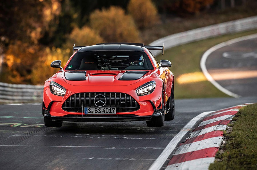7. メルセデスAMG GTブラックシリーズ
