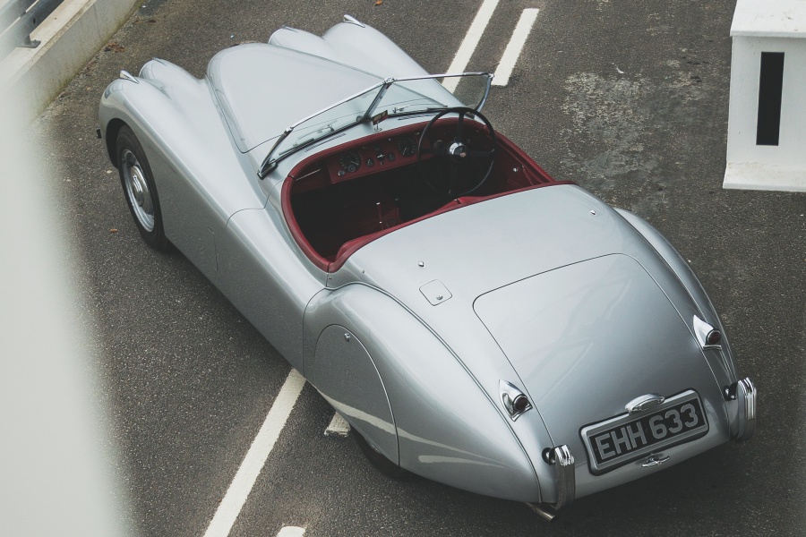 ジャガーXK120（1948〜1954年／英国仕様）