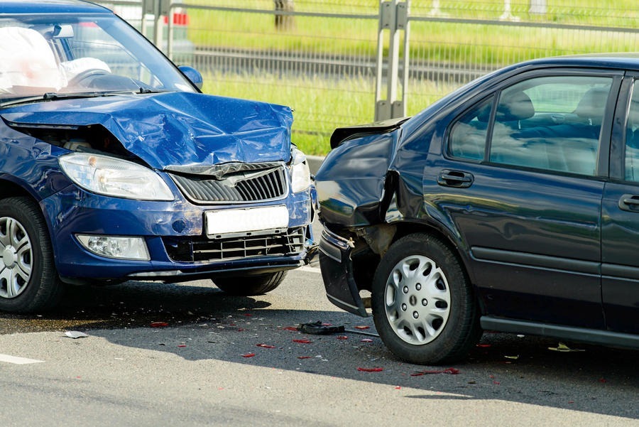 スピード違反は重大事故の原因となる。取り締まりは事故を未然に防ぐためのもの。