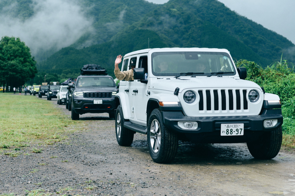「Camp Jeep 2023 with Feel EARTH×学びの森」の参加車両。