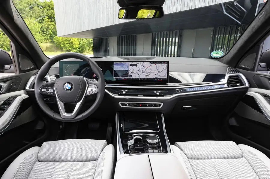 BMW X5 xドライブ30d（欧州仕様）
