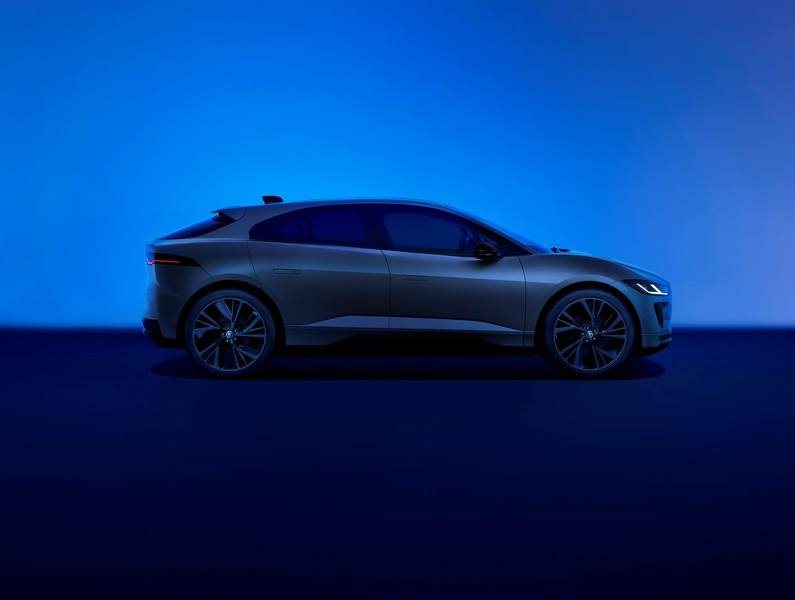 ジャガーIペイス 2024年モデル