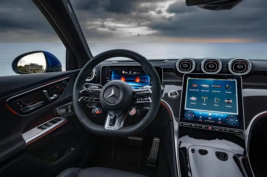 メルセデスAMG GLC 63 S Eパフォーマンス 4マティック+ プレミアム(欧州仕様)