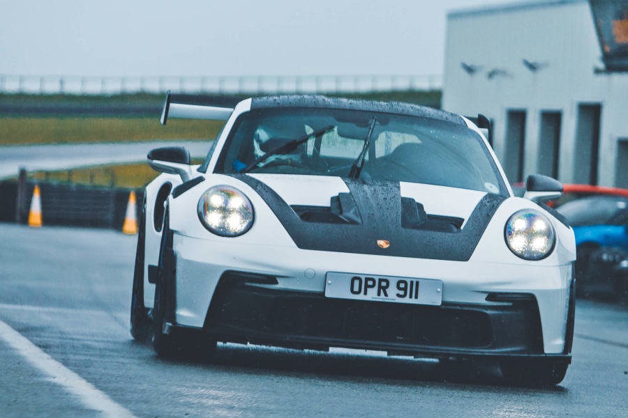 ポルシェ911 GT3 RS（英国仕様）