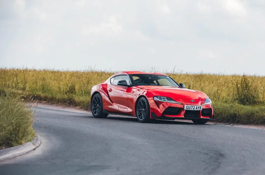 トヨタ・スープラ 3.0（RZ） マニュアル（英国仕様）