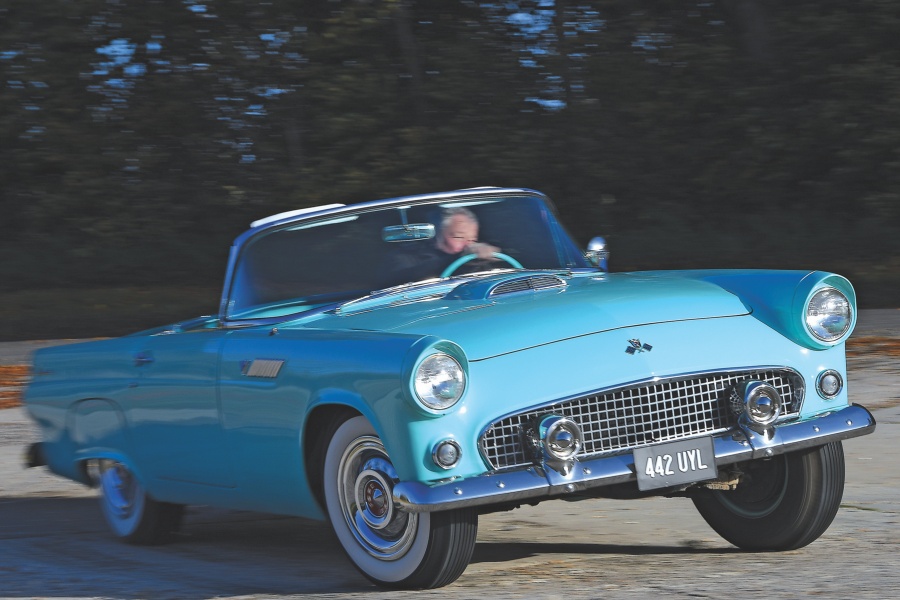 フォード・サンダーバード Mk1(1955〜1957年)