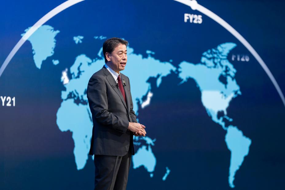 日産が中期経営計画「The Arc」を発表