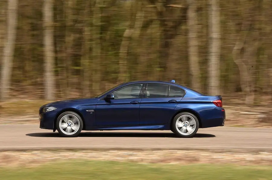 BMW 5シリーズ・サルーン(6代目/F10型/2009〜2017年/英国仕様)