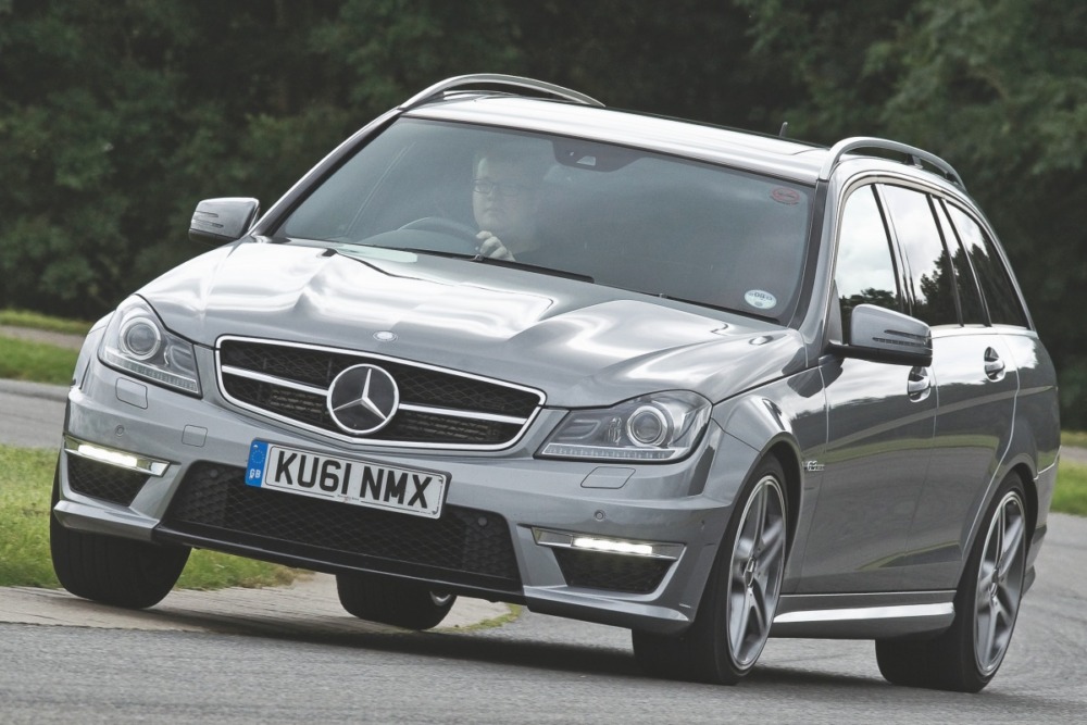 メルセデス・ベンツC 63 AMG ステーションワゴン(S204/2008〜2015年/英国仕様)