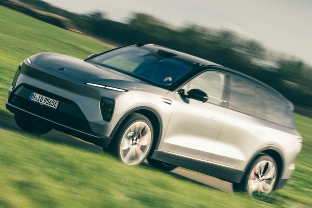 ニオEL8 ロングレンジ・エグゼクティブ(欧州仕様)