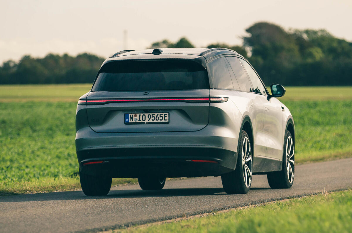 ニオEL8 ロングレンジ・エグゼクティブ(欧州仕様)