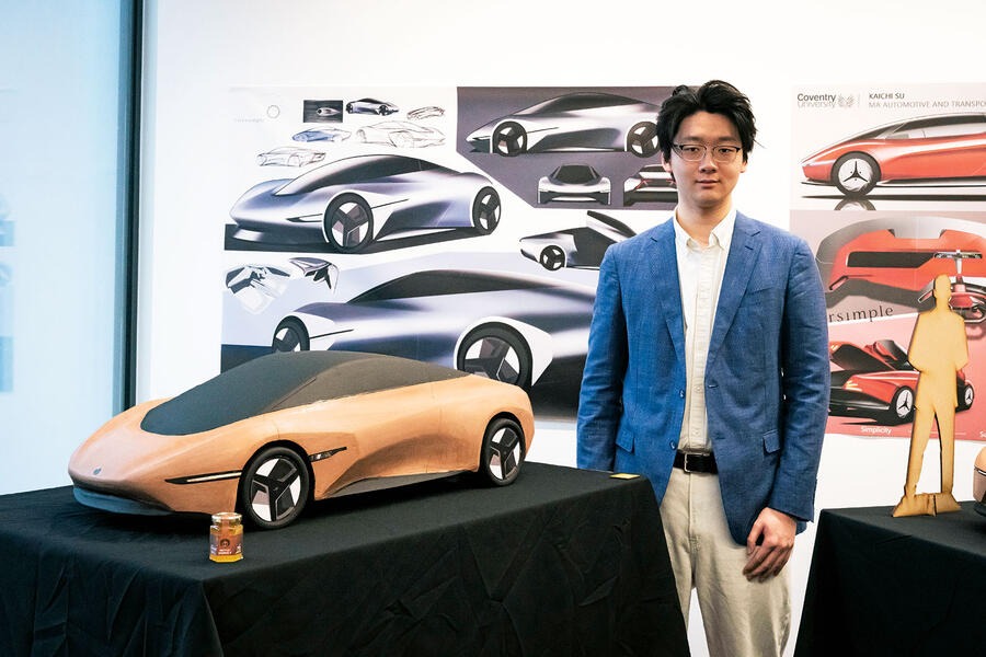 ゼファン・シャンさんと作品