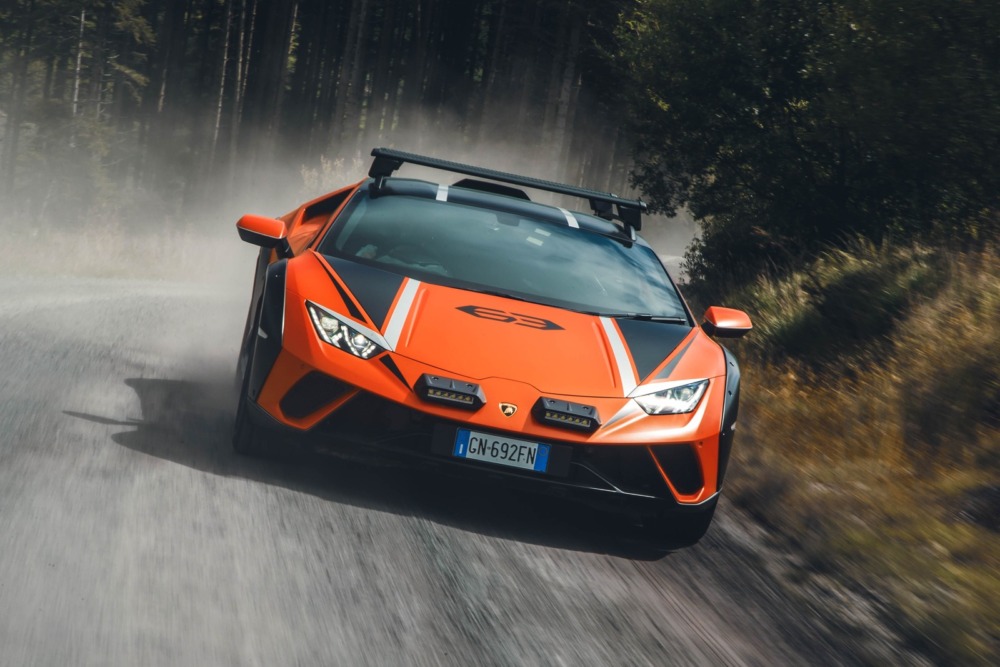 7. ランボルギーニ・ウラカン・ステラート