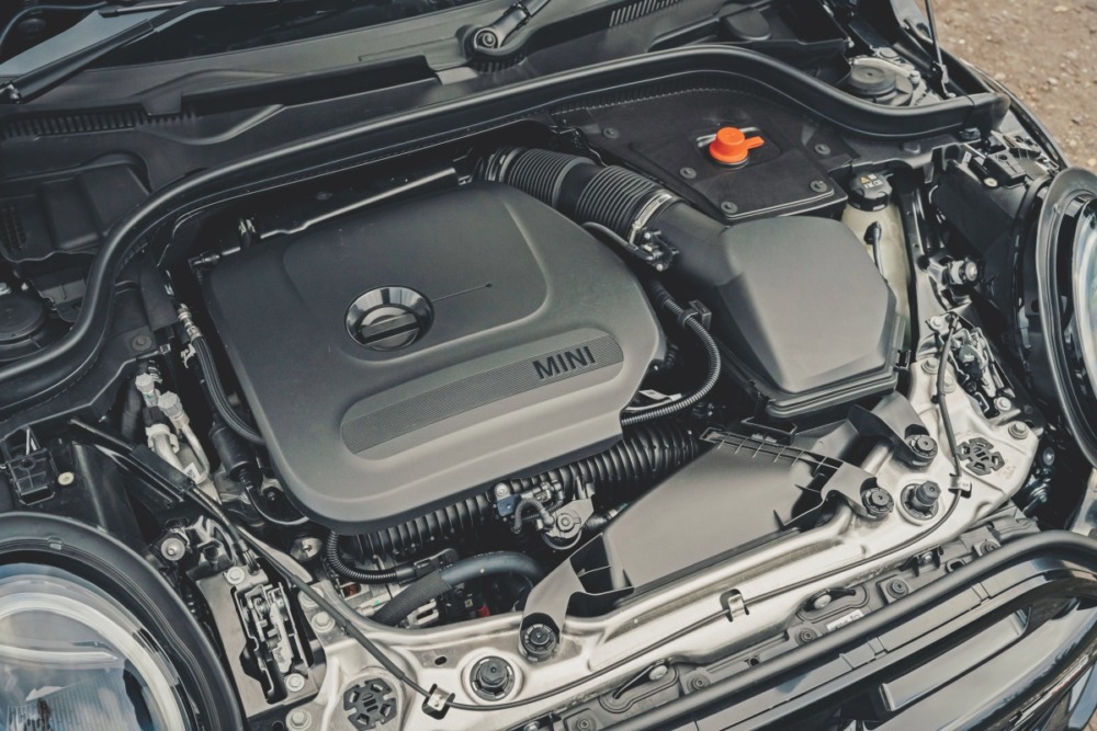 ミニ・クーパー S スポーツ5ドア（英国仕様）