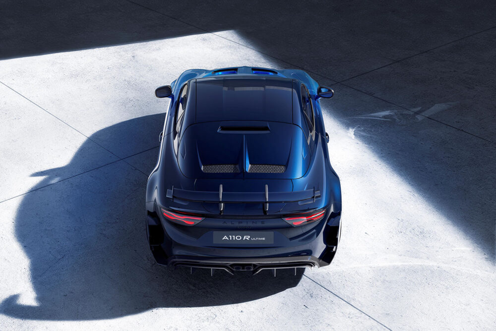 『アルピーヌA110 R ウルティム』が110台限定で登場。