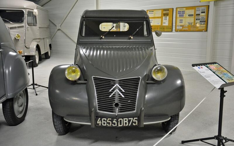2CV A(1954年)