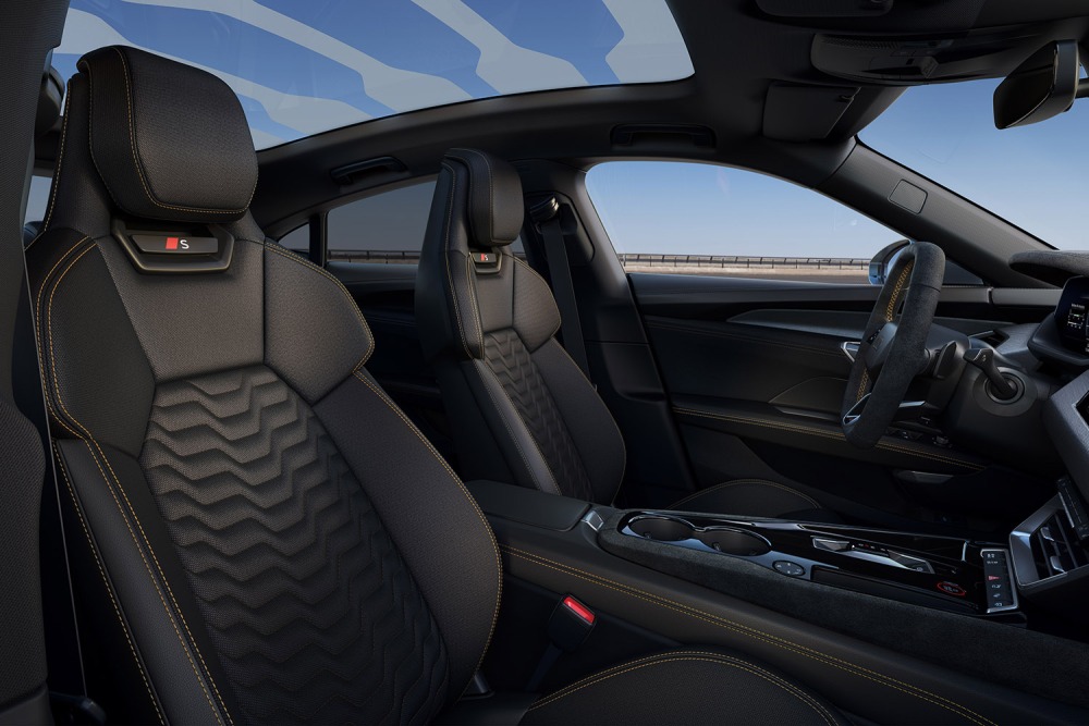 改良新型アウディS eトロンGT。