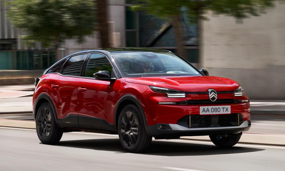 シトロエンC4マックス・ハイブリッド・エディション・ルミエル