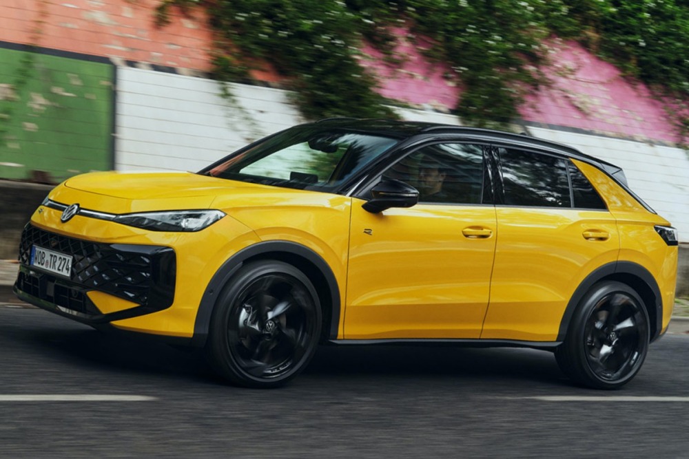 フォルクスワーゲン Tロック 1.5 eTSI 150PS Rライン(欧州仕様)