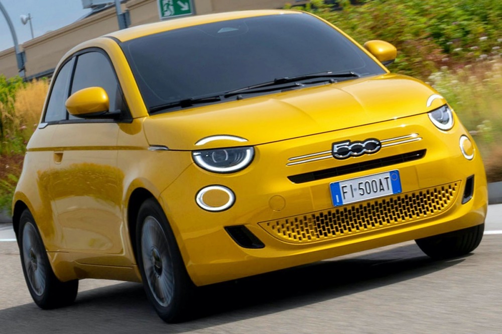 フィアット500 ハイブリッド・トリノ(欧州仕様)