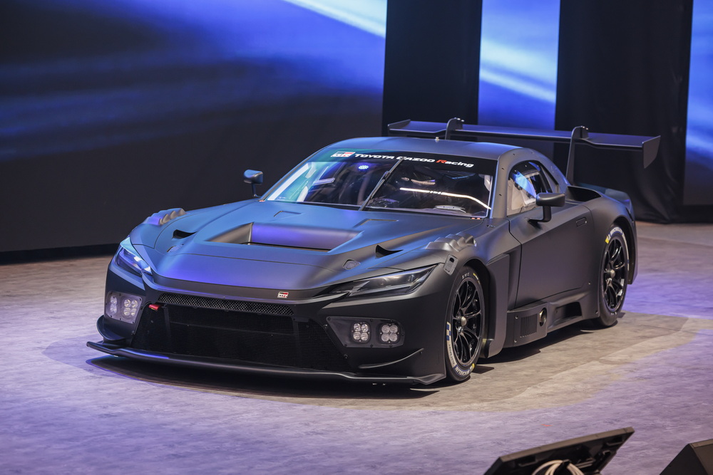 カスタマーレーシングカーとして登場した『GR GT3』。