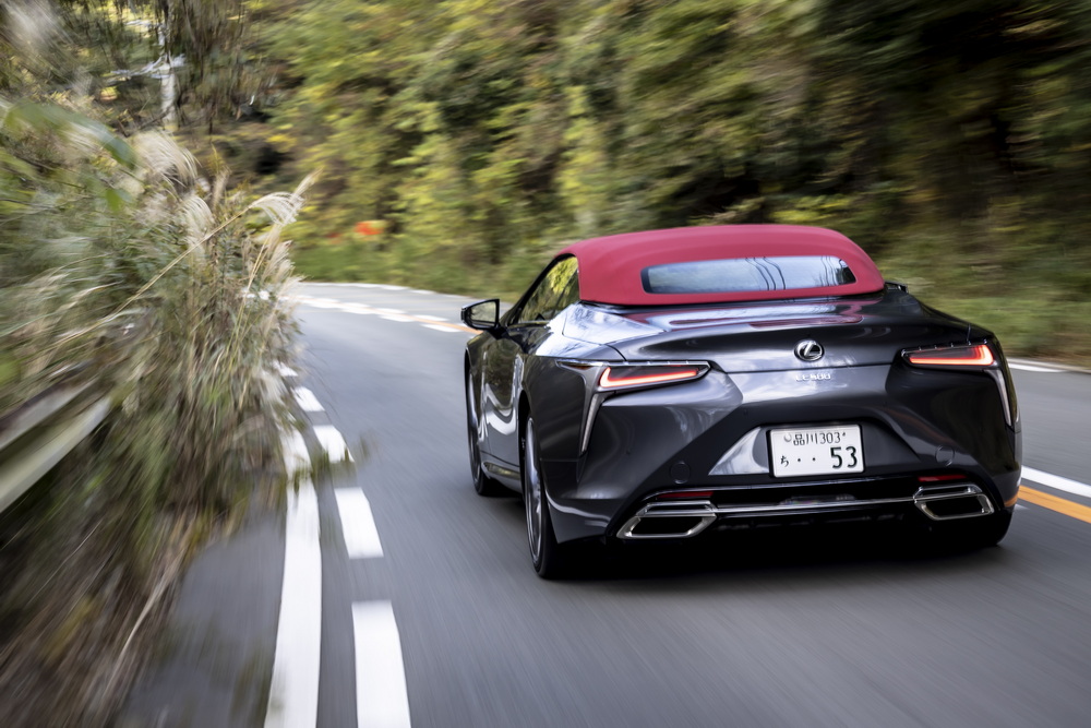 レクサスLC500で九州のワインディングを走るという、非日常すぎる経験。