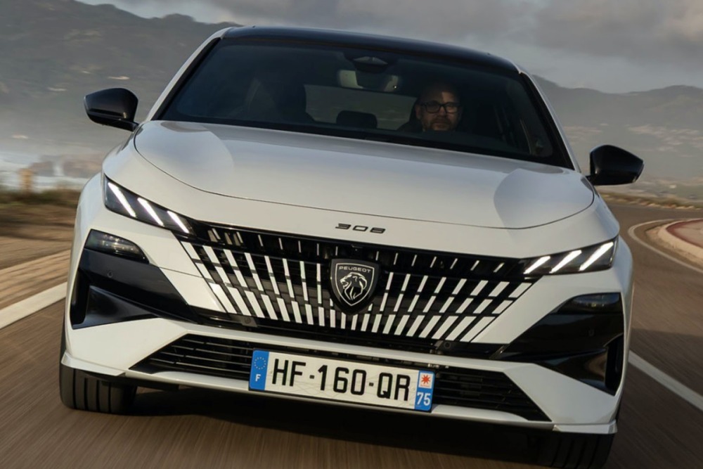 プジョー308 1.2T ピュアテック130 GT(欧州仕様)