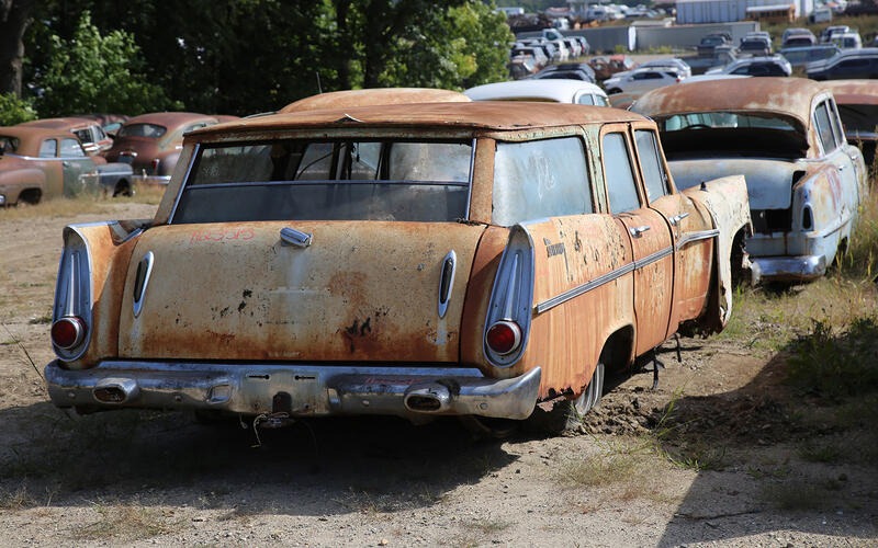 プリムス・サバーバン（1958年）