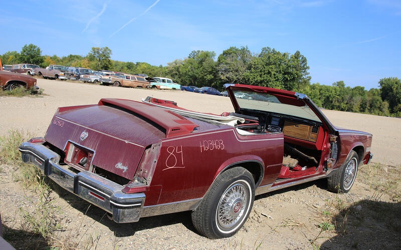 キャデラック・ビアリッツ・コンバーチブル(1984年)