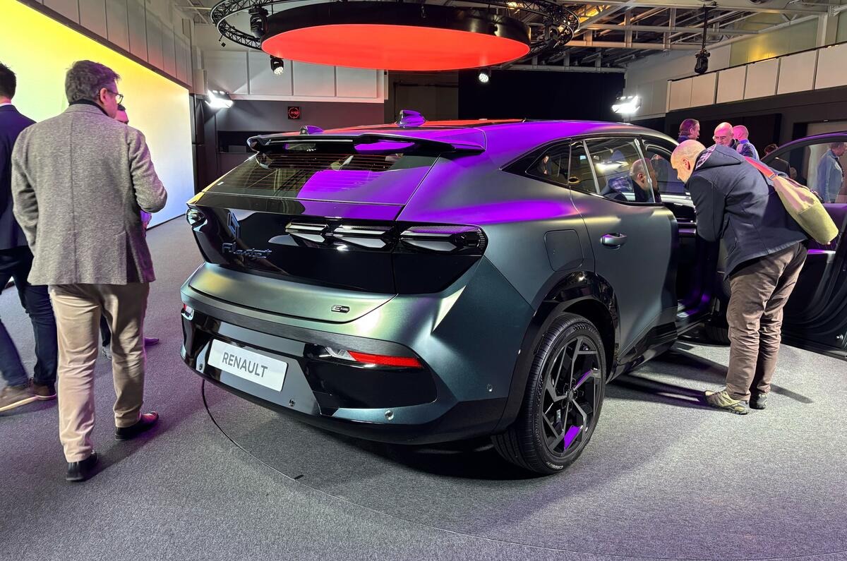 韓国で発表された新型『フィランテ』