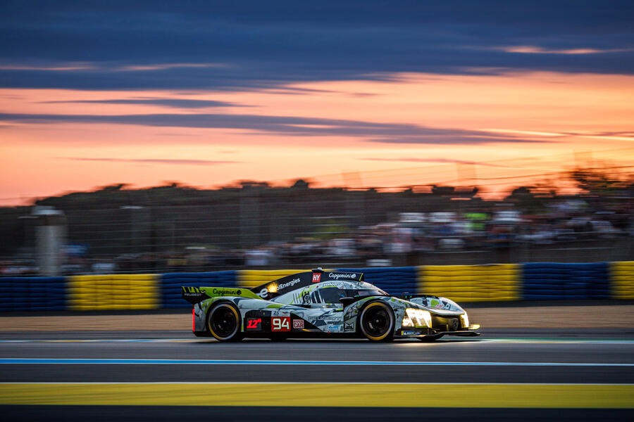 ル・マン24時間などの耐久レースに投入している『9X8』