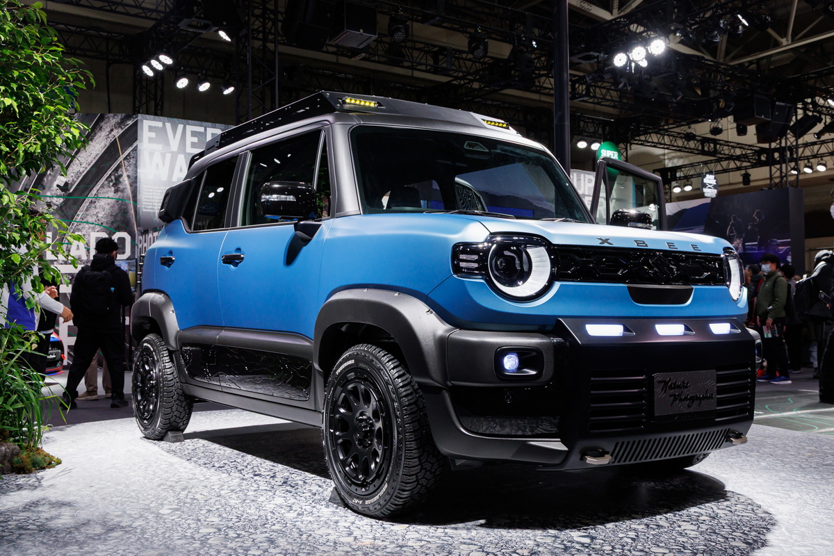 スズキ・クロスビー・ネイチャー・フォトグラファー（参考出品車）