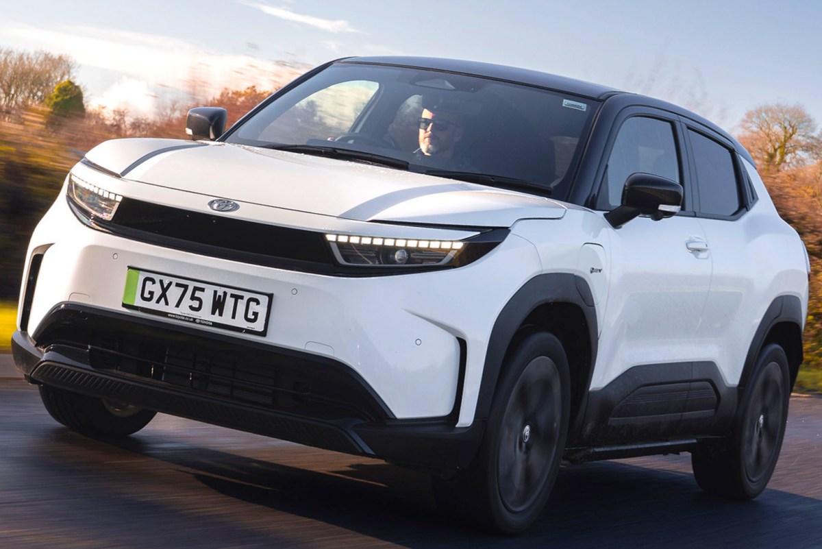 トヨタ・アーバンクルーザー・デザイン 61kWh（英国仕様）