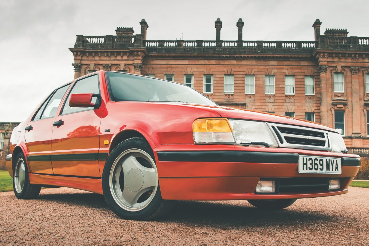 サーブ9000 カールソン(1984〜1998年/英国仕様)