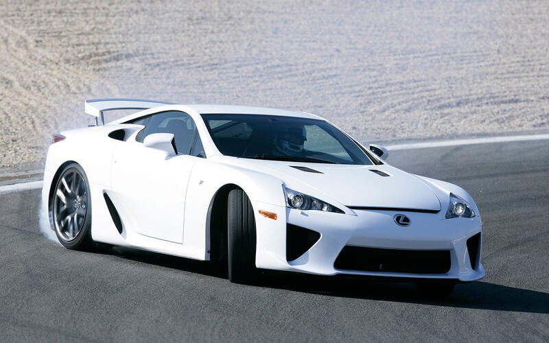 UK編集部記者が考える、一度は運転すべきクルマを50台紹介する。