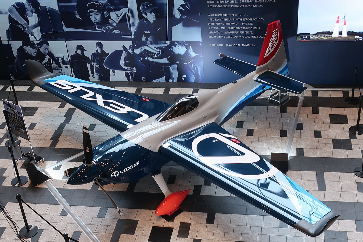 3月20〜22日、東京ミッドタウンで『レクサス・パスファインダー・レーシング〜空と陸での挑戦』が開催中。