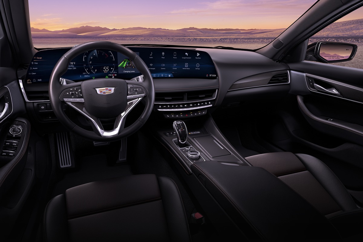 キャデラックCT5スポーツ