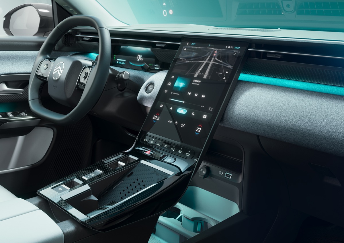 新型『シトロエンC5エアクロス』