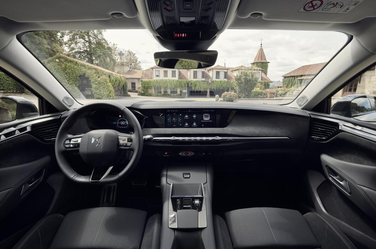 DS No4 E-テンス・パラス（欧州仕様）