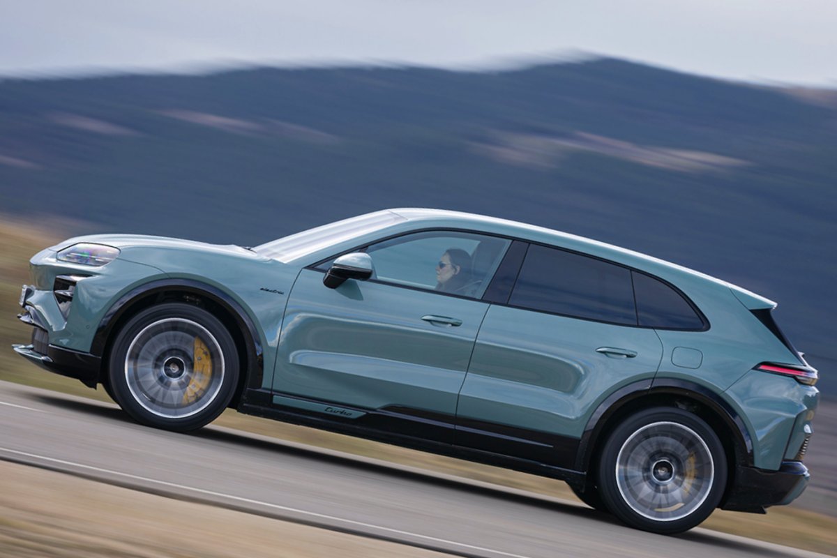 ポルシェ・カイエン・エレクトリック・ターボ（欧州仕様）