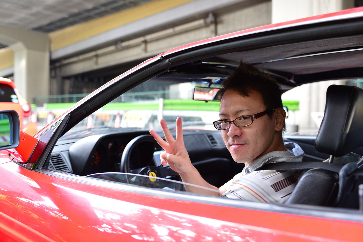 酒井さんは3台のフェラーリを乗り継いだ後、クルマ自体を卒業していた！